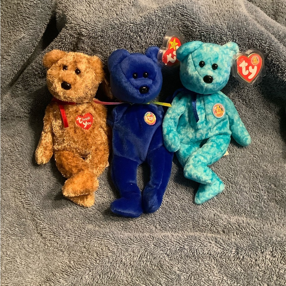 Beanie Baby Bears of the month